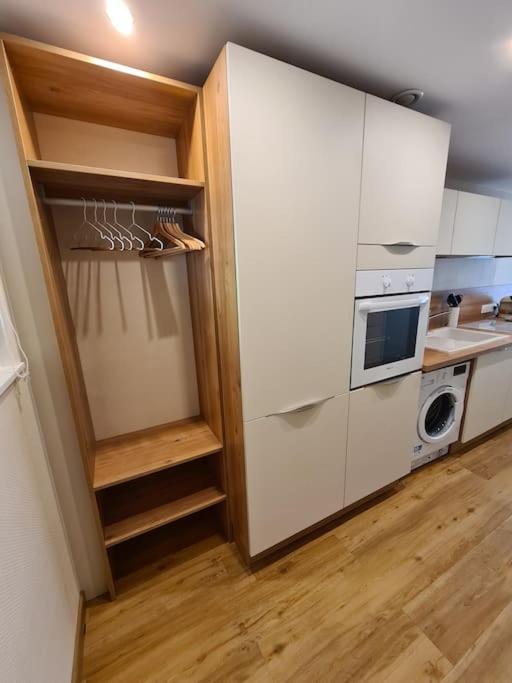 Apartment Au Calme Dans Avec Piscine *